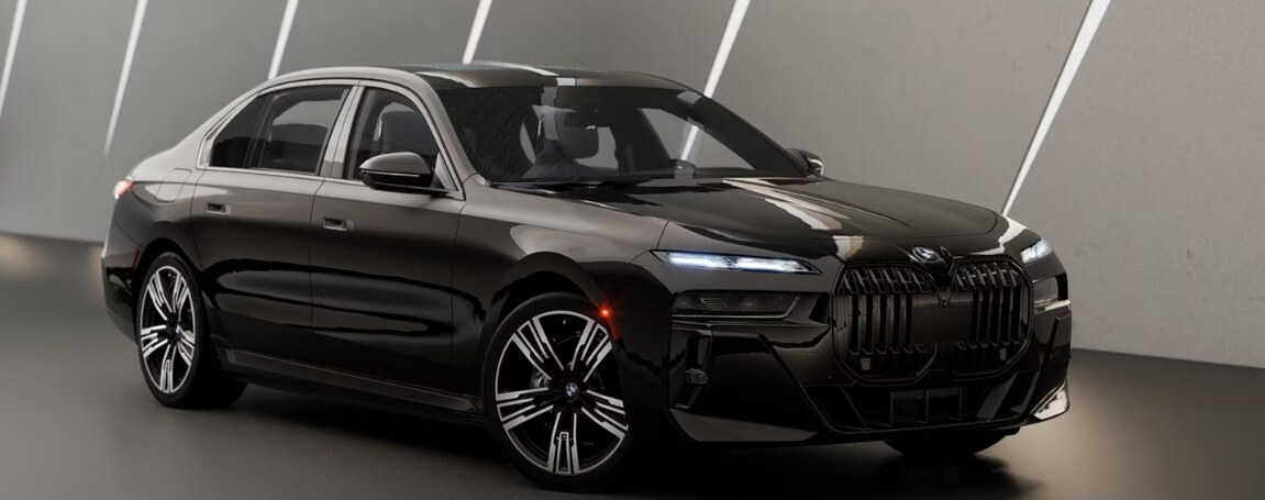 BMW i7 M70